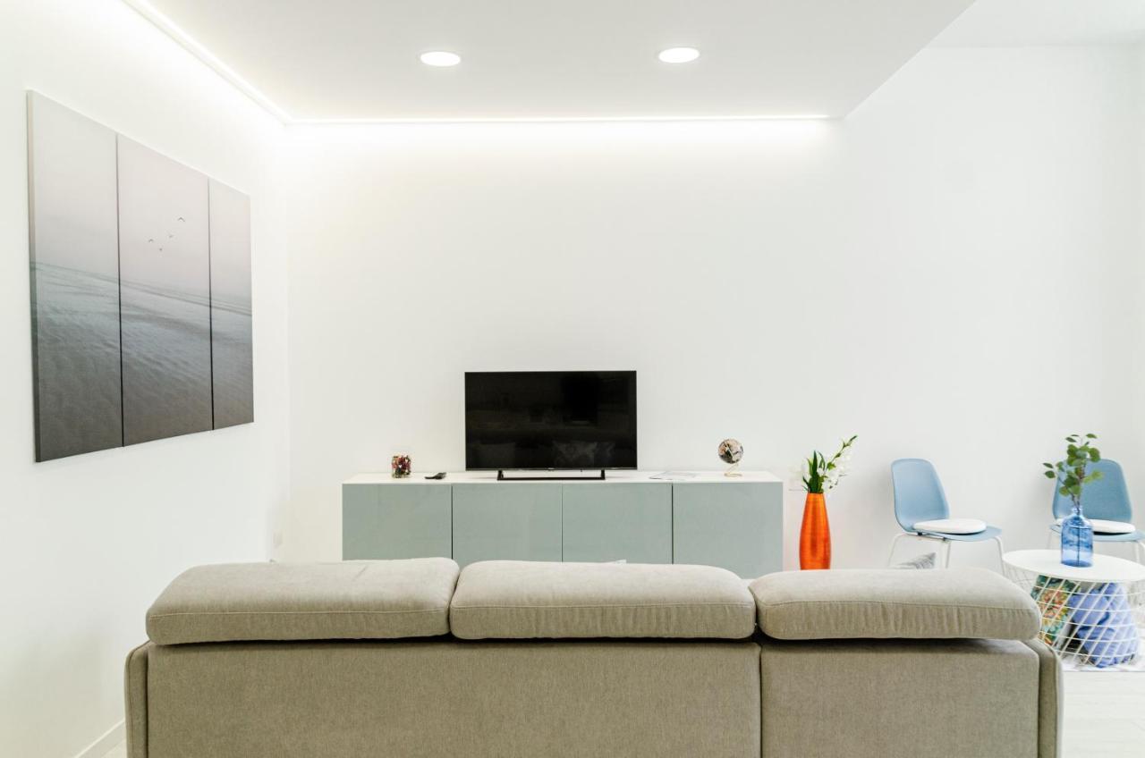 Spa & Relax Aesthetic Apartment 50M Dal Mare モノーポリ エクステリア 写真