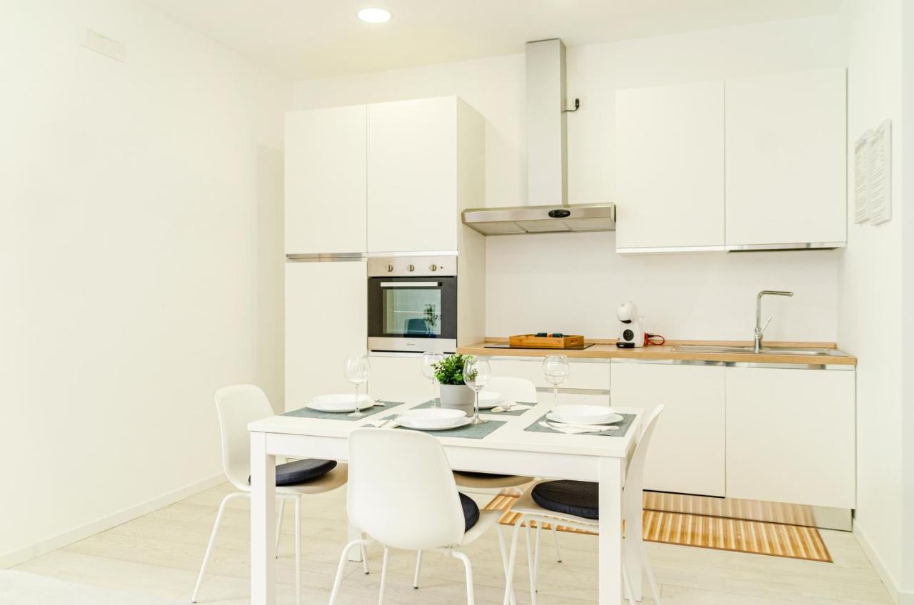 Spa & Relax Aesthetic Apartment 50M Dal Mare モノーポリ エクステリア 写真