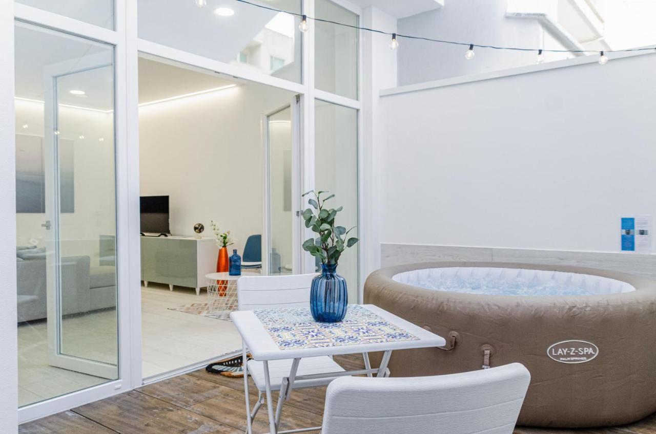 Spa & Relax Aesthetic Apartment 50M Dal Mare モノーポリ エクステリア 写真